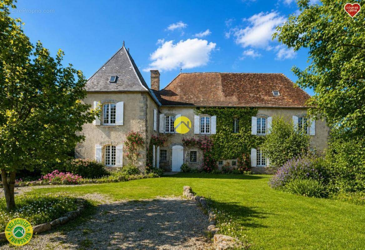 Maison à MONTAIGUT-LE-BLANC