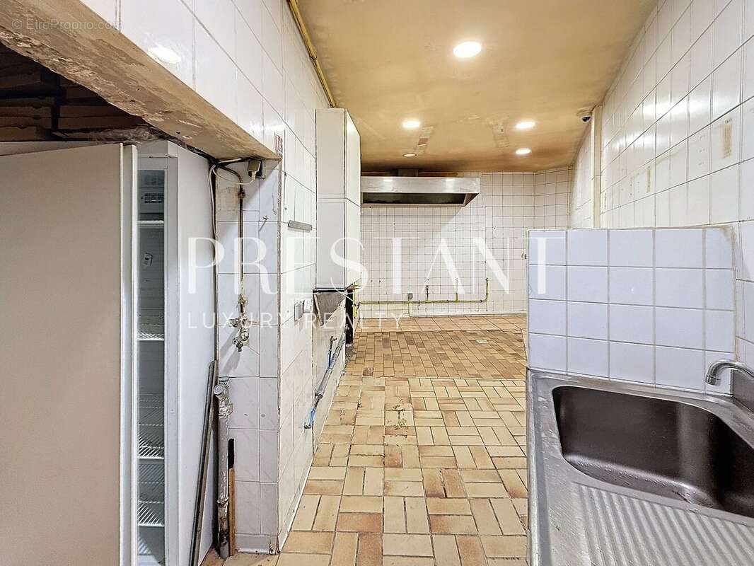 Commerce à BORDEAUX