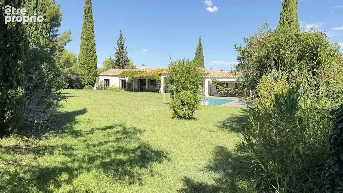 Maison contemporaine de plain pied avec parc et oliveraie de 3500 M2 - photo 2