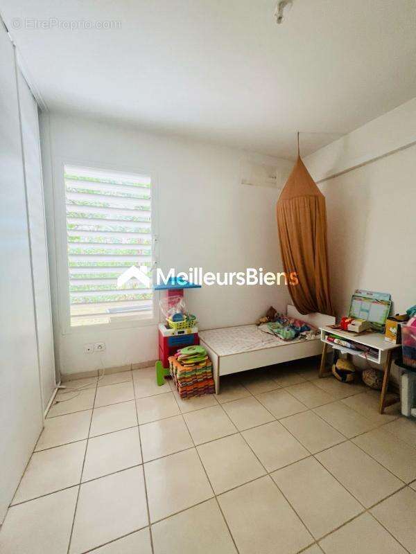 Appartement à LAMENTIN