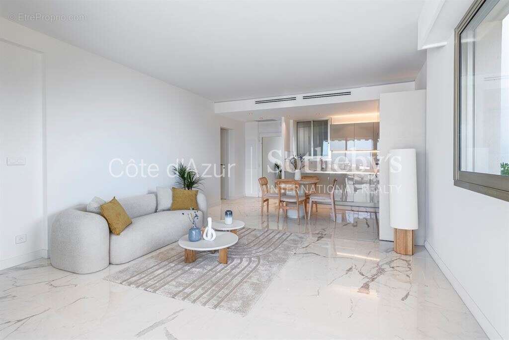 Appartement à VILLEFRANCHE-SUR-MER