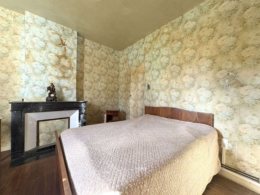 Maison à LEZIGNAN-CORBIERES