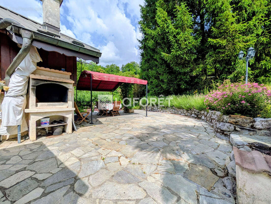 Maison 7 pièces avec piscine à vendre à Tournon - Réf 4331 - photo 3