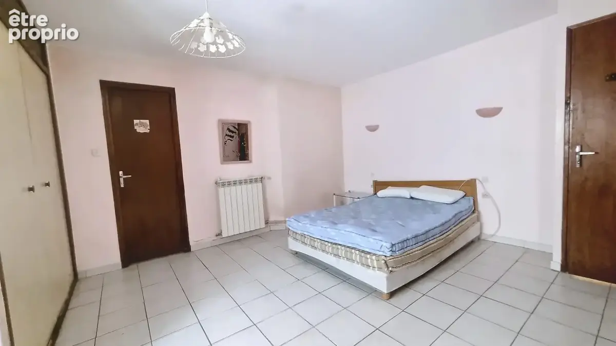 Maison 6 pièces 222 m² à vendre à Carpentras (84200) - photo 5