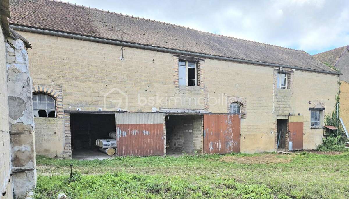 Maison à COURLON-SUR-YONNE