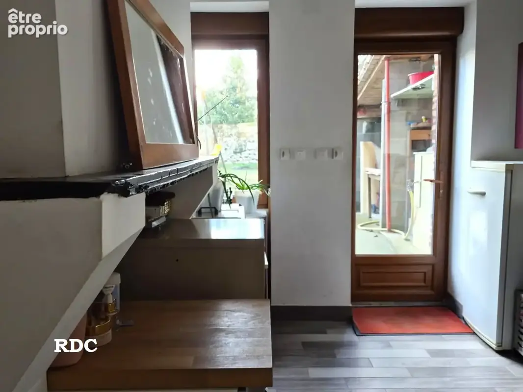 Maison en pierre de caractère - 214m2 - 7 pièces - photo 4