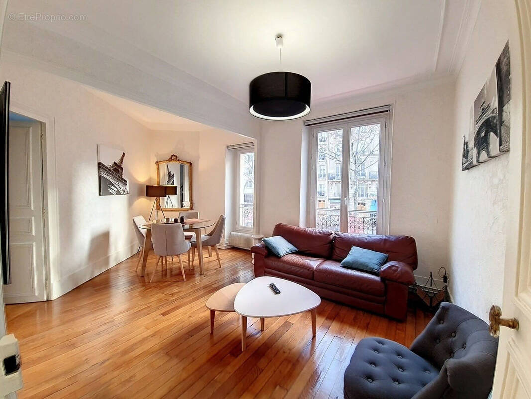 Appartement à PARIS-12E