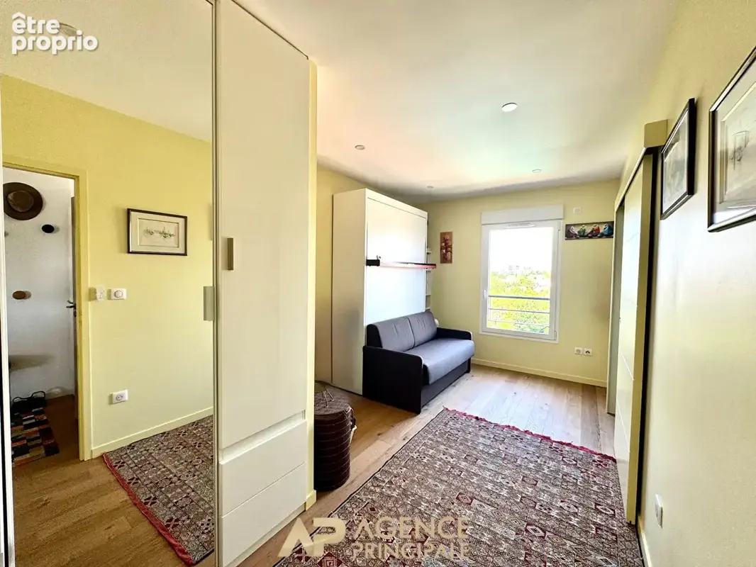 Appartement Type 3 bis - 110m2 - Dernier étage avec terrasse - Box et parking - La Genette - photo 10