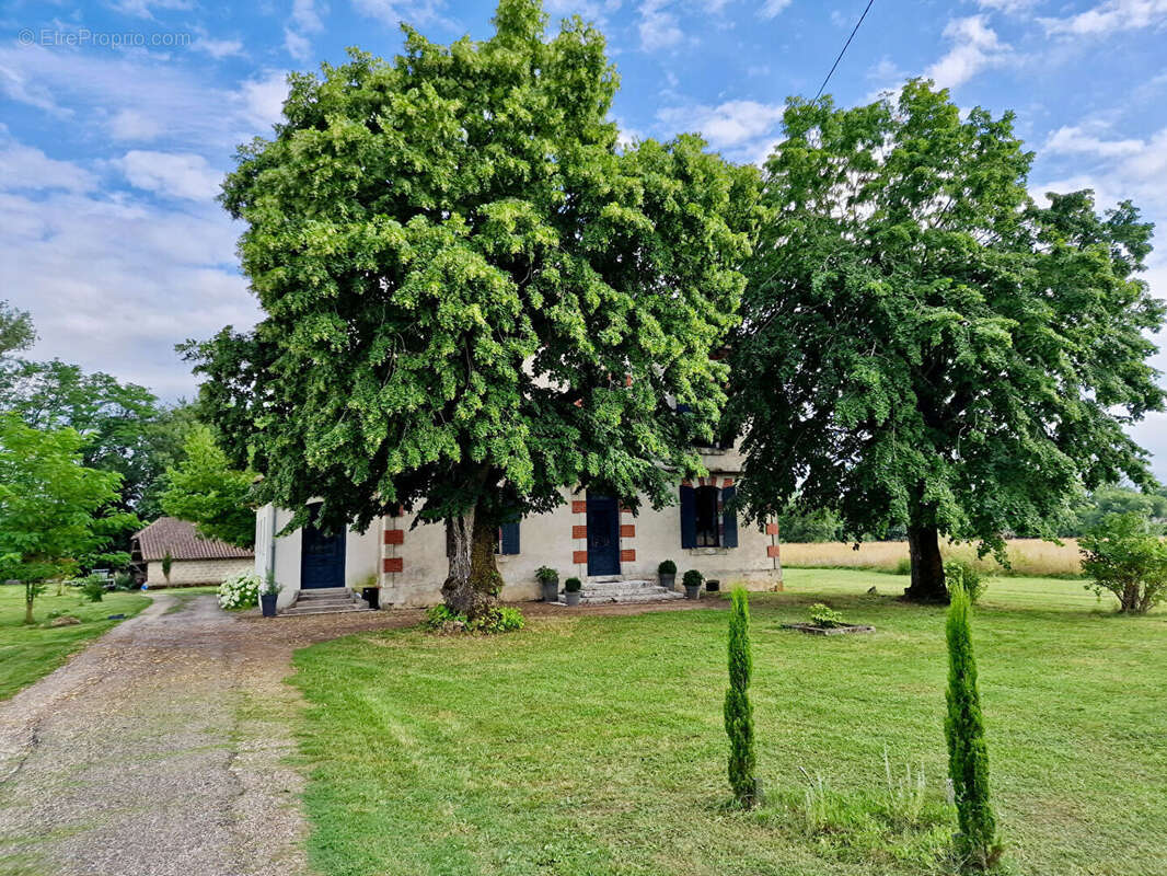 Maison à CASSENEUIL