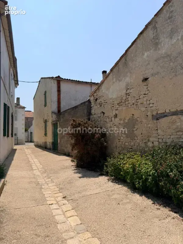 Ensemble immobilier sur terain de 600m2 - LE BOIS PLAGE EN RE (17) - photo 7