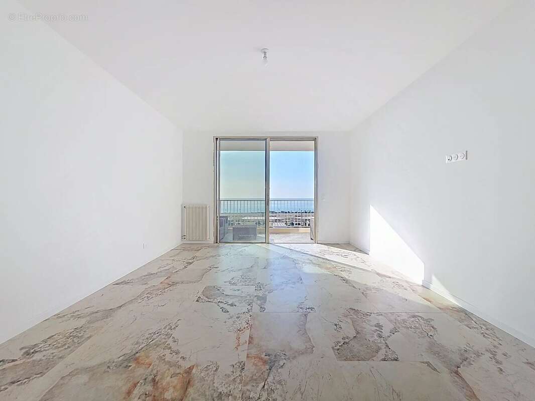 Appartement à CAGNES-SUR-MER