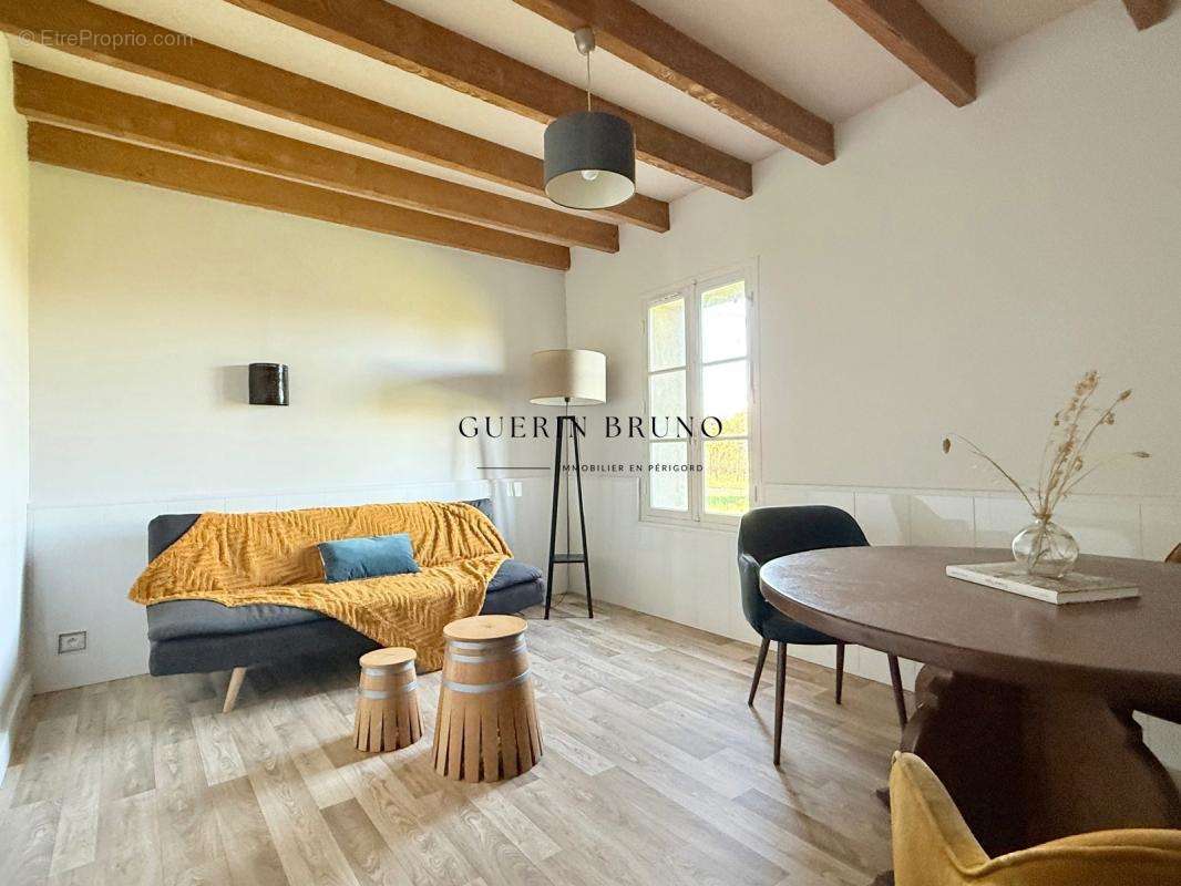 Maison à GAGEAC-ET-ROUILLAC