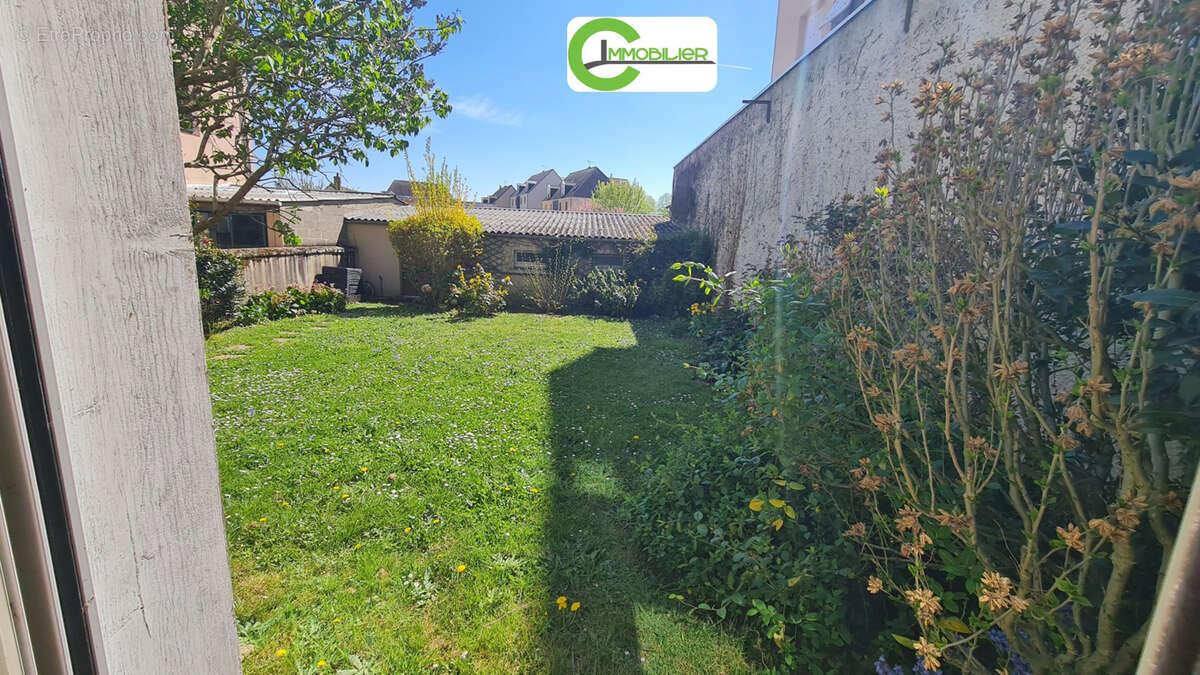 Maison à LA FERTE-BERNARD