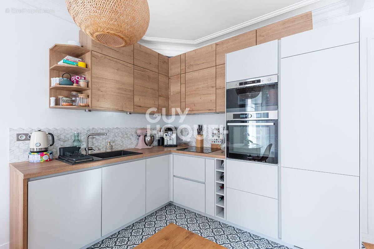 Appartement à PARIS-12E