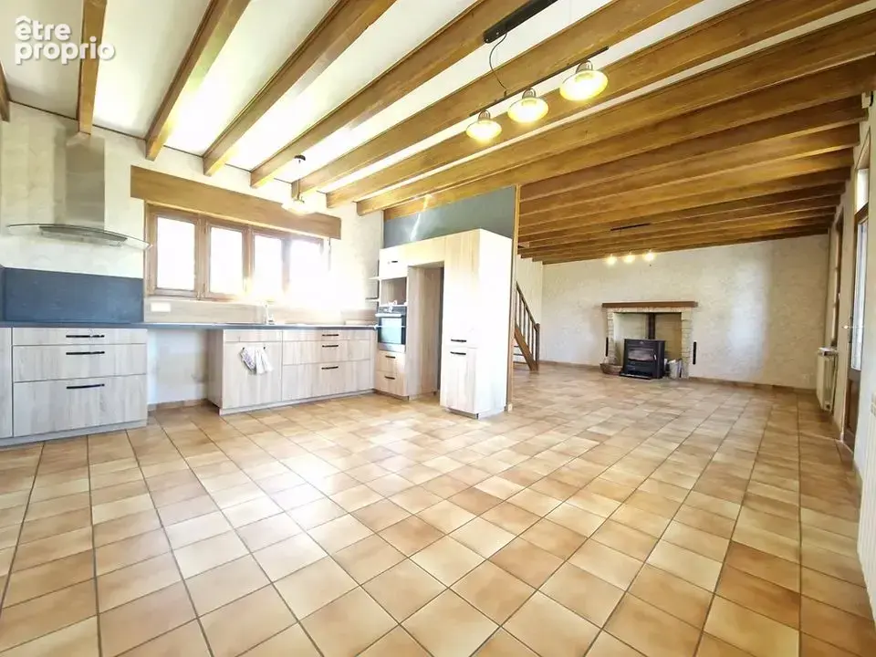 Maison 6 pièces 107 m² à vendre à Saint-Pourcain-Sur-Sioule (03500) - photo 5