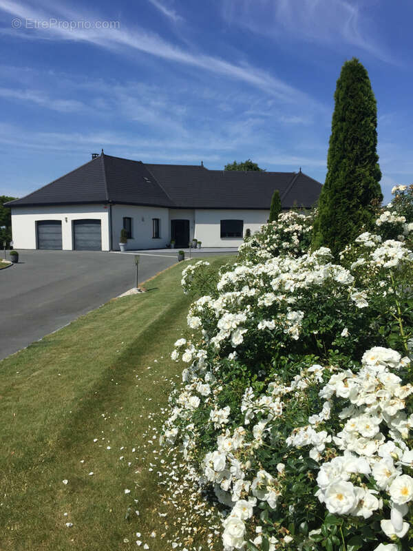 Maison à FONTAINE-NOTRE-DAME