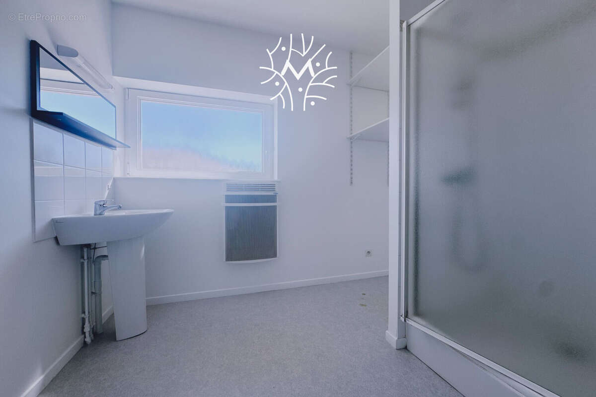 Appartement à DONCHERY