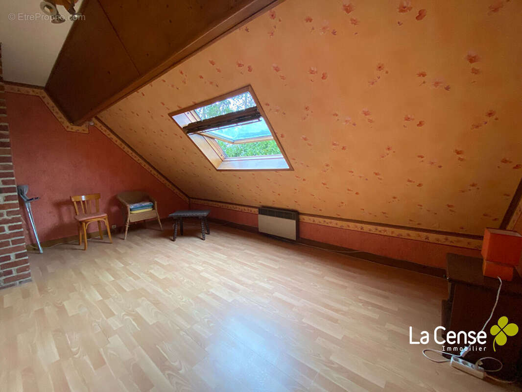 Maison à SAINGHIN-EN-MELANTOIS