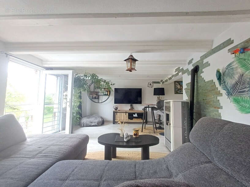 Appartement à MONTREUX-VIEUX