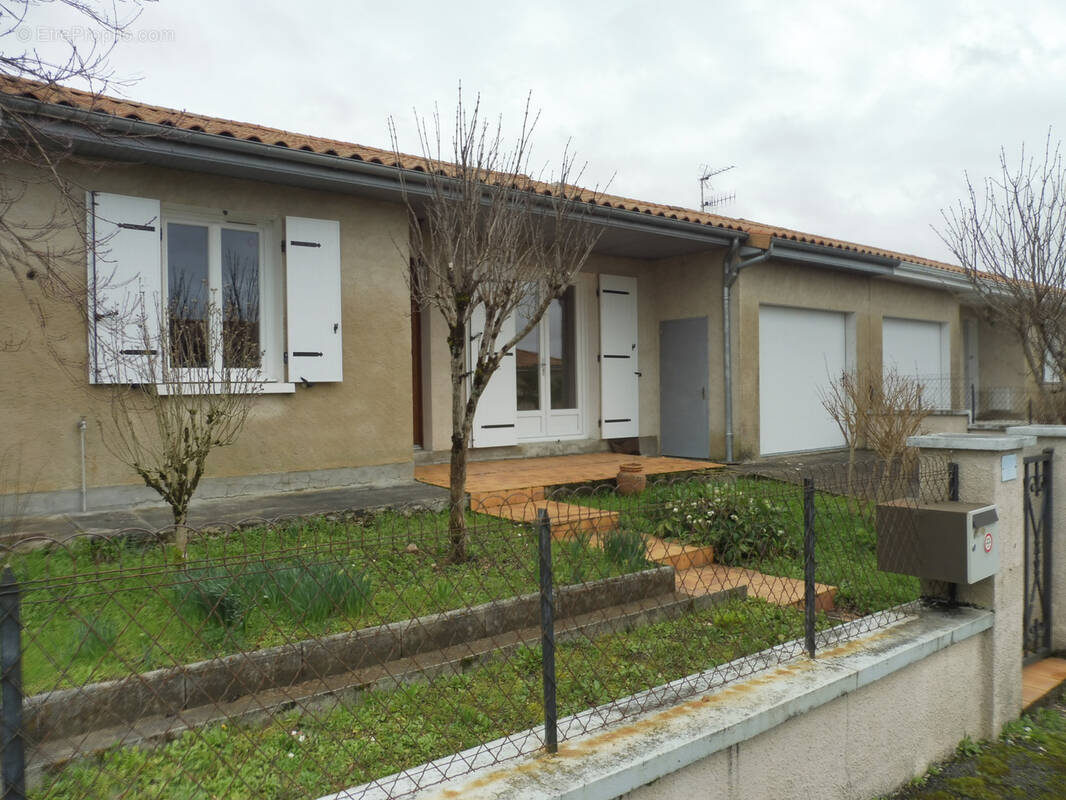 Maison à RIBERAC