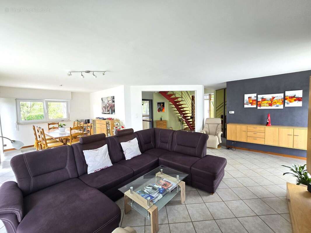 Maison 137 m² à Dinsheim-Sur-Bruche  - photo 2