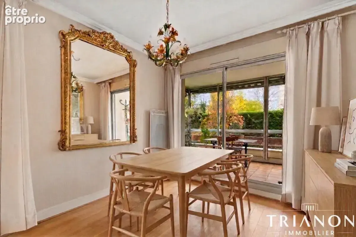 Grand appartement avec exterieur et ascenseur - photo 2