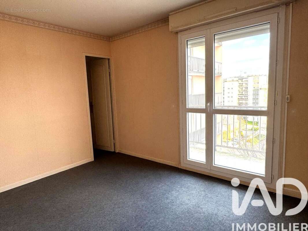Photo 8 - Appartement à SOTTEVILLE-LES-ROUEN