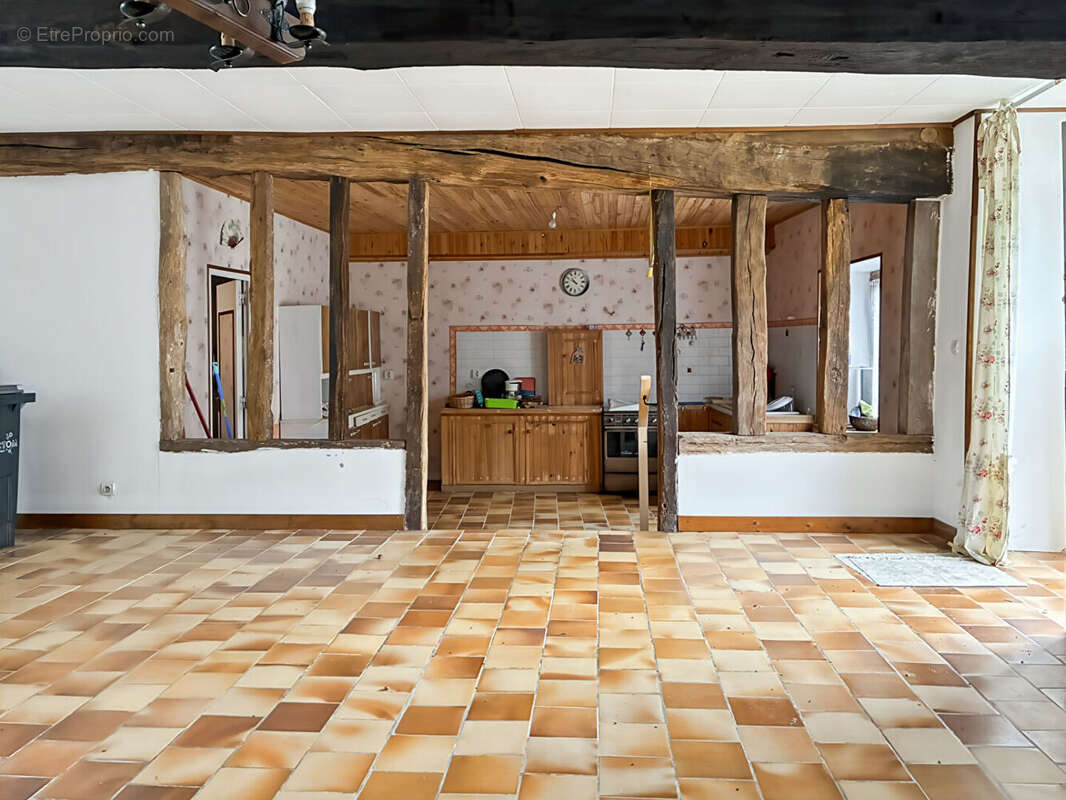 Maison à ANTRAIN
