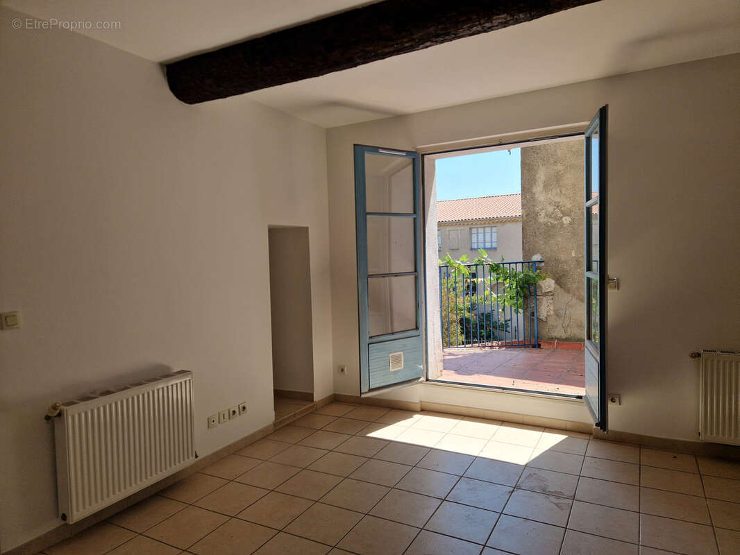 Béziers , appartement de type T3 + terrasse + parking - photo 2