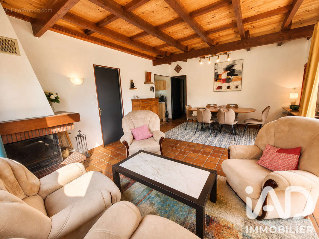 Maison 57 m² à Montbolo  - photo 6