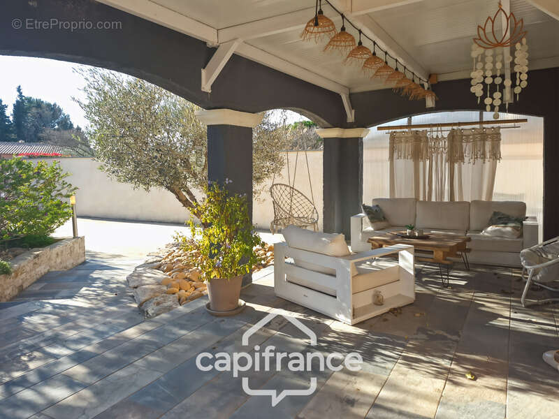 Maison à SAINT-GENIES-DE-COMOLAS