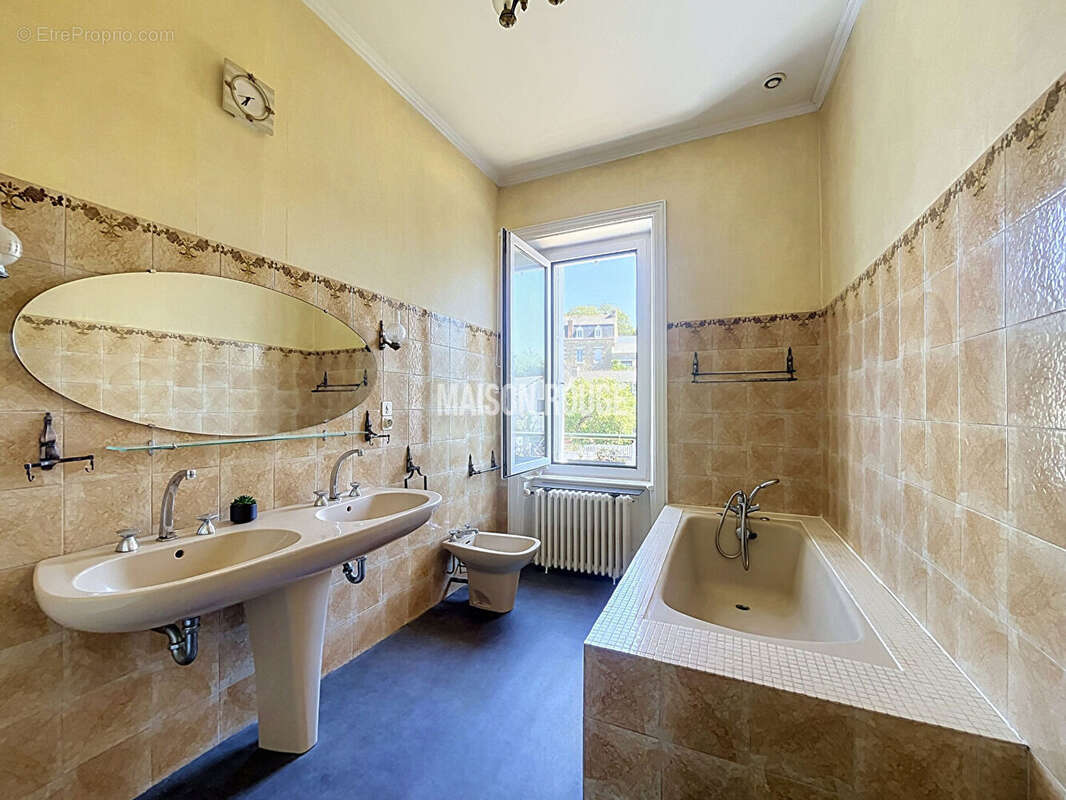 Maison de caractère - Esprit Familial - Lannion - photo 9