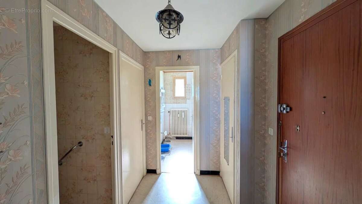 Appartement à LE BOURGET-DU-LAC