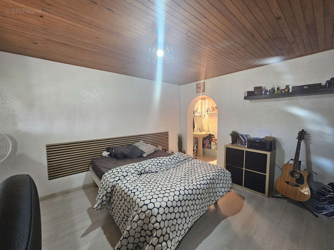 Maison à ORBEIL