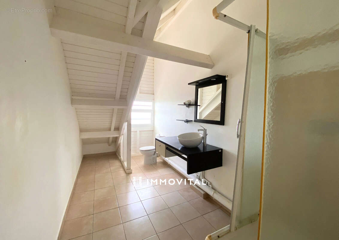 Appartement à PETIT-BOURG