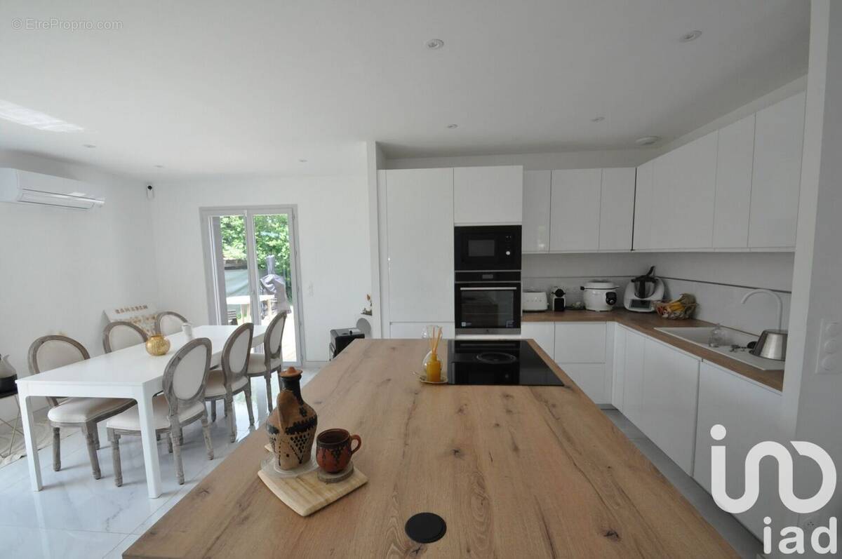 Photo 1 - Maison à SAINT-GERVAIS