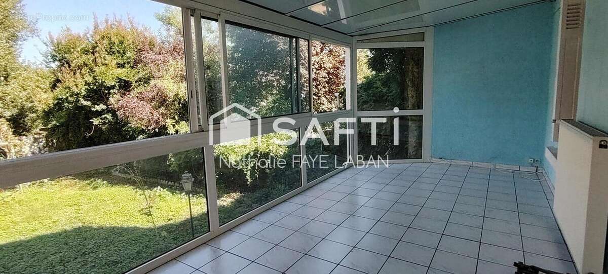 Photo 2 - Maison à CHATELLERAULT