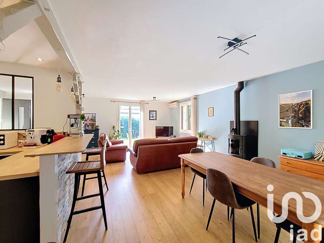 Photo 3 - Maison à LE CELLIER