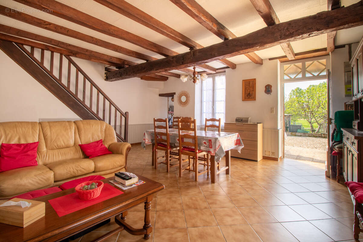 Maison à ARCHINGEAY