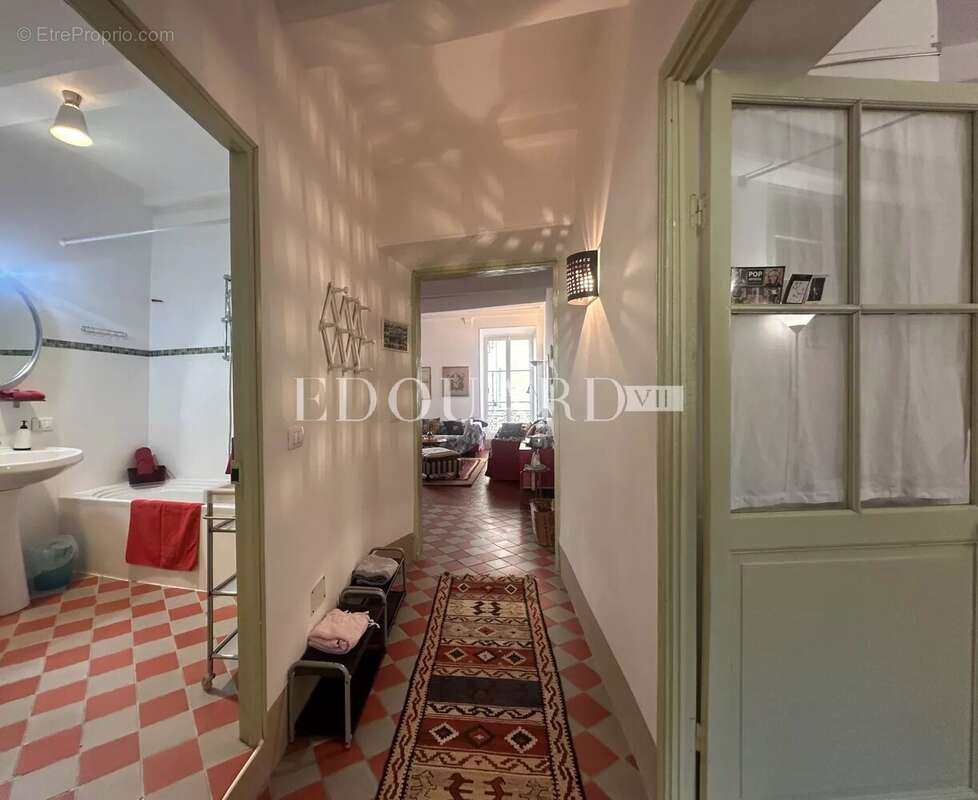Appartement à MENTON
