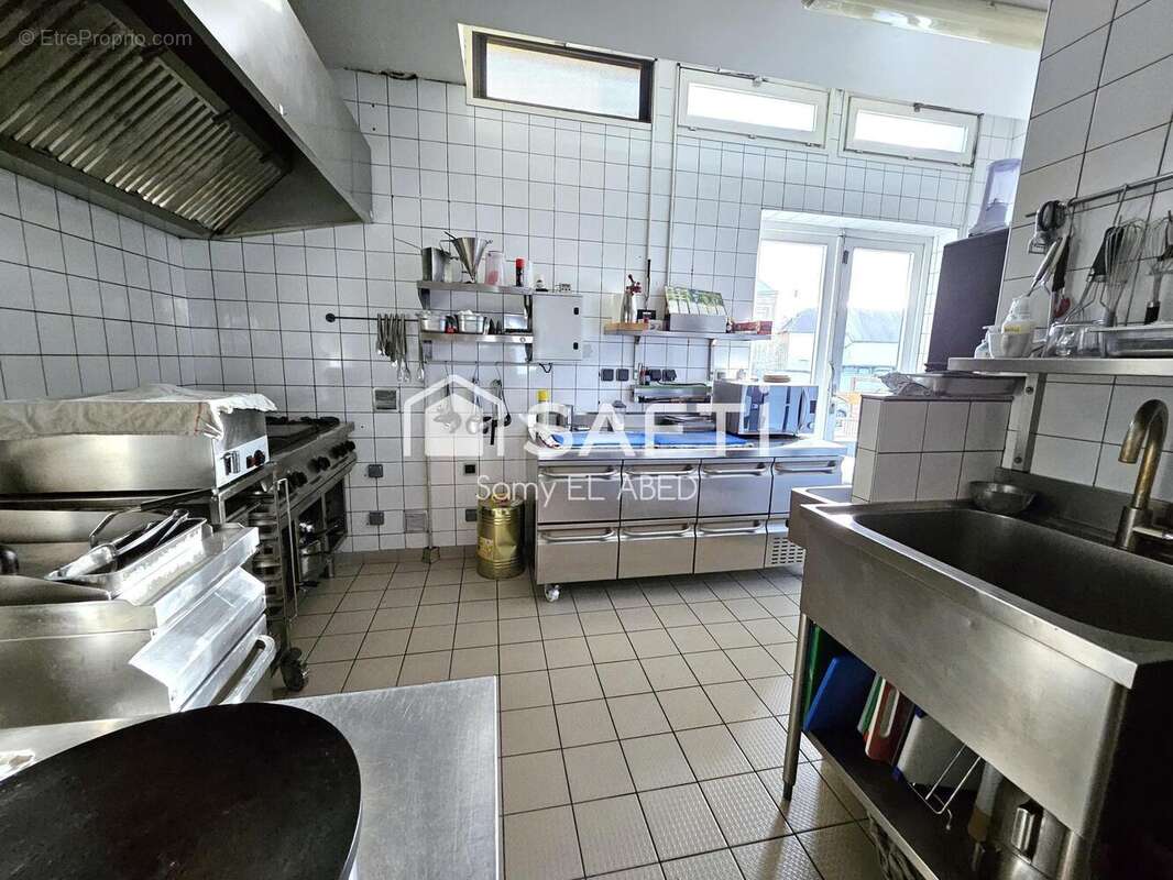 Commerce 510 m² à Saint-Lo  - photo 7