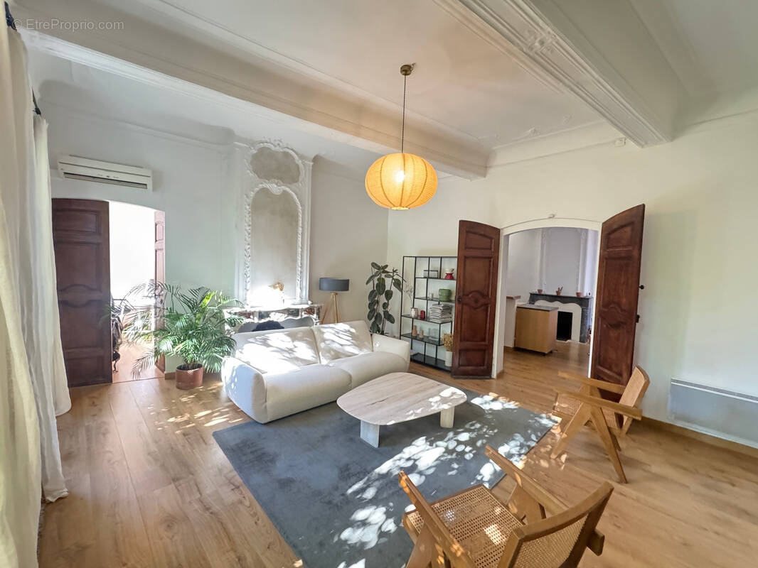 Appartement à AIX-EN-PROVENCE