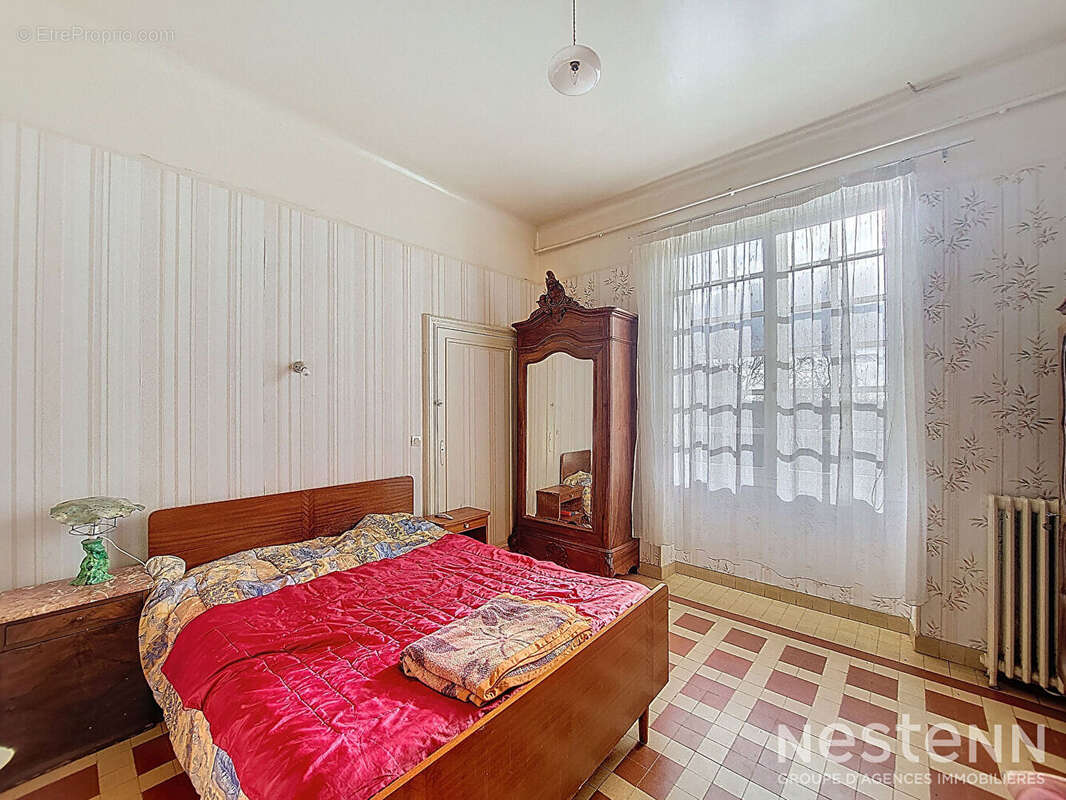 Maison à CASTELNAU-SUR-L'AUVIGNON