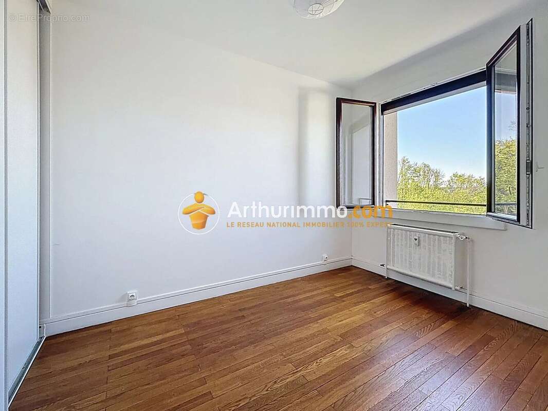 Appartement à LYON-9E