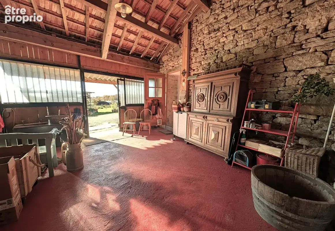 Maison de hameau avec dépendances. Caylus - photo 8