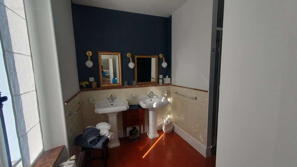 Maison à LEZIGNAN-CORBIERES