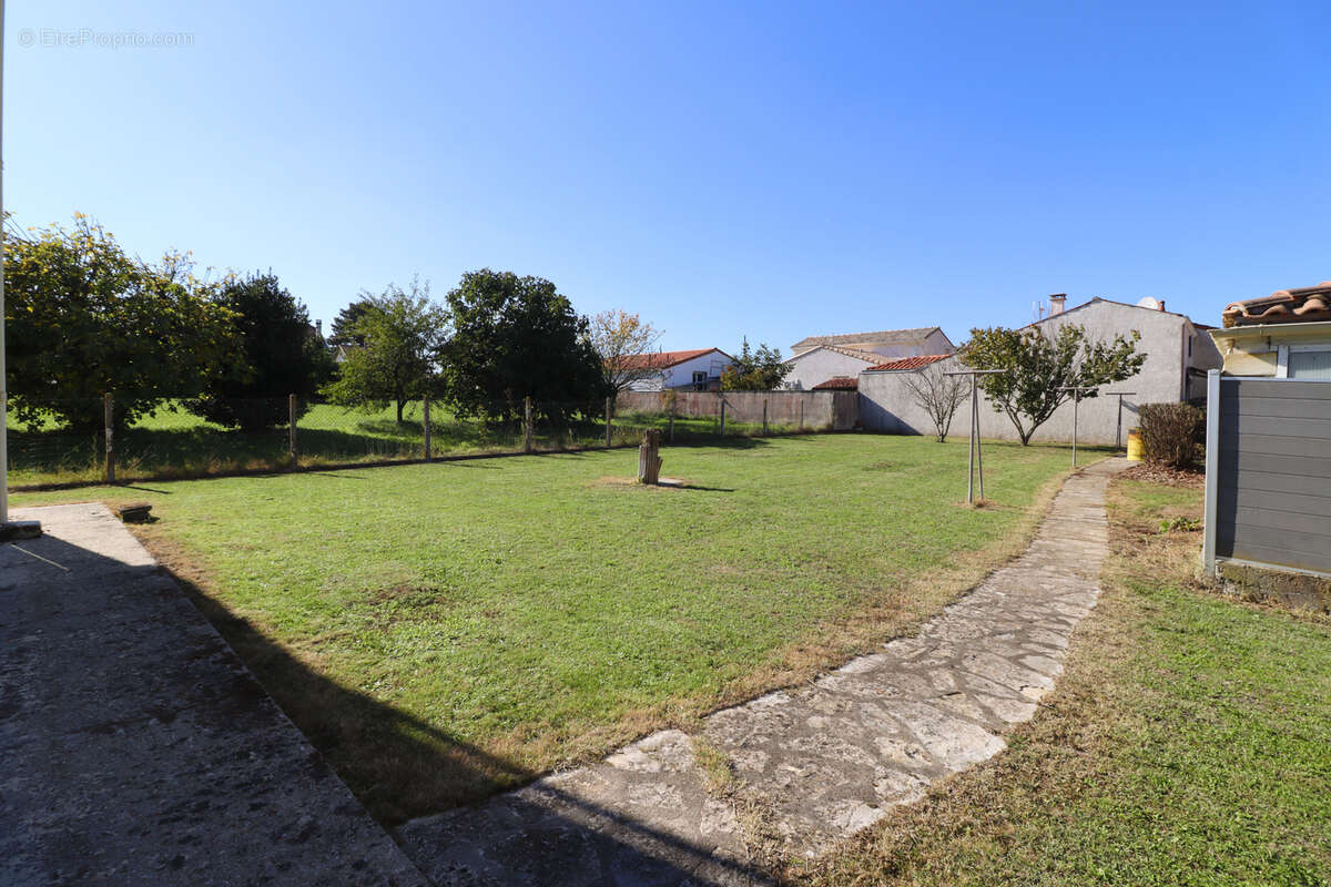 Maison à MESCHERS-SUR-GIRONDE