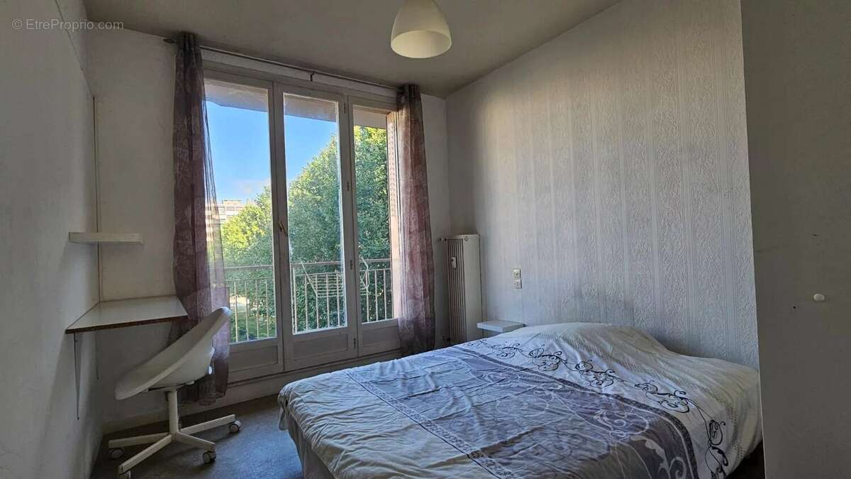 Appartement à ECHIROLLES