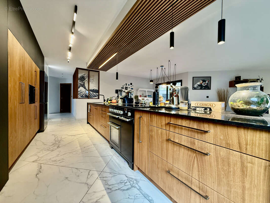 Maison à SAINT-CHEF