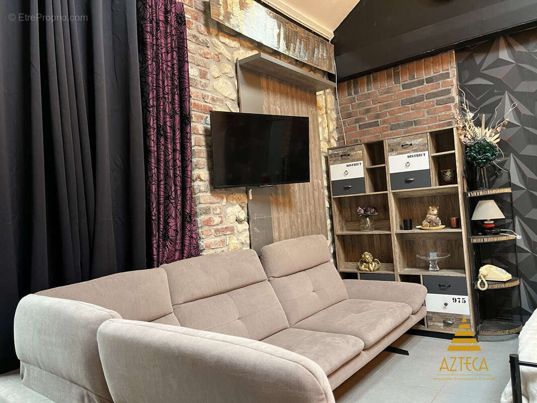 Appartement à CREVECOEUR-SUR-L'ESCAUT